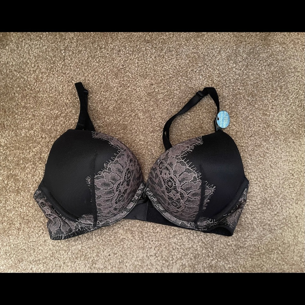Victoria’s Secret Bombshell Bra